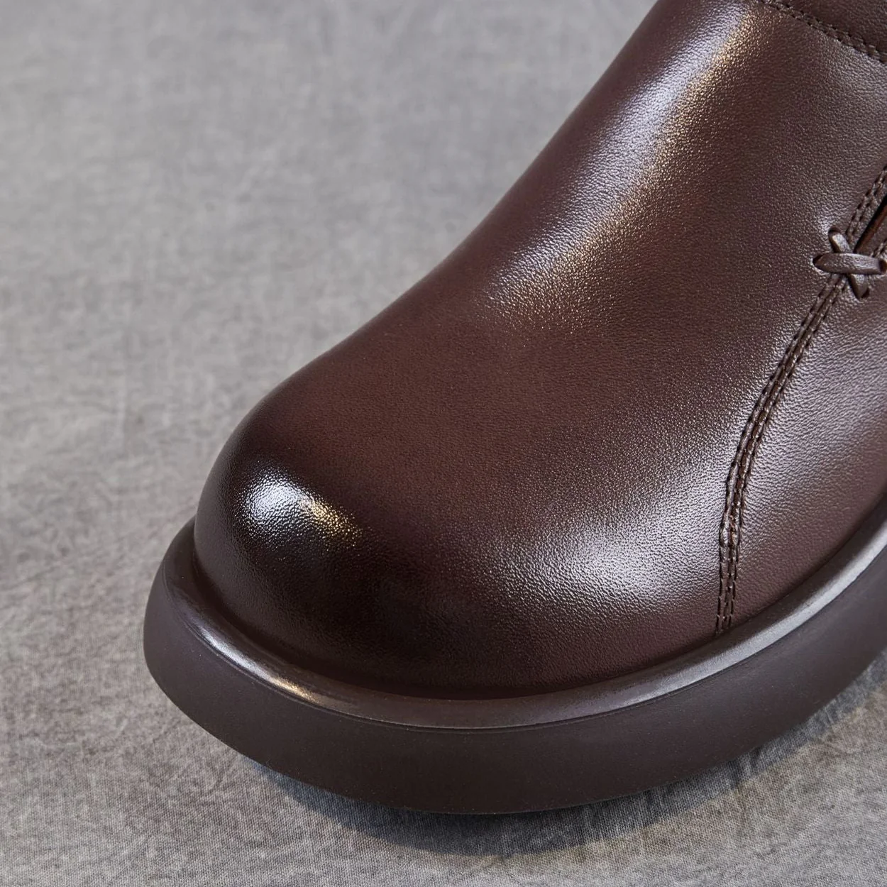 Women's Minimalist Plain Leather Thick Soled Loafers – Image 7